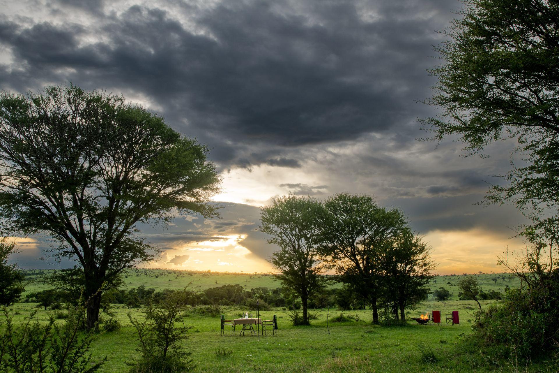 Sundowner set for two by Karibu camps staff